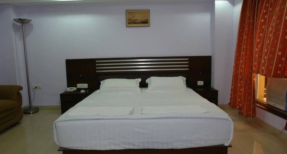Madhulika Hotel, Dhanbad 5